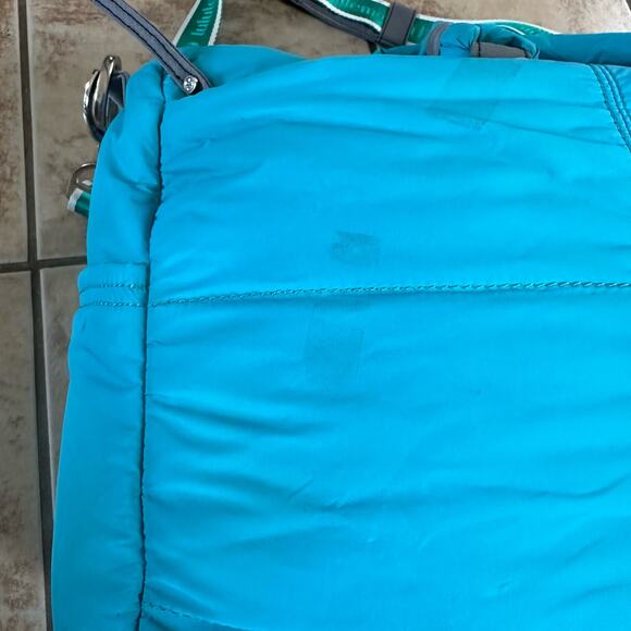 Lululemon Quilted Duffle Bag With Shoulder Strap Turquoise Weekender‎ - Picture 10 of 16